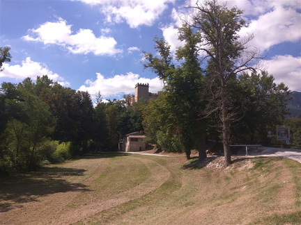 Castello di Lanciano (Castelraimondo)